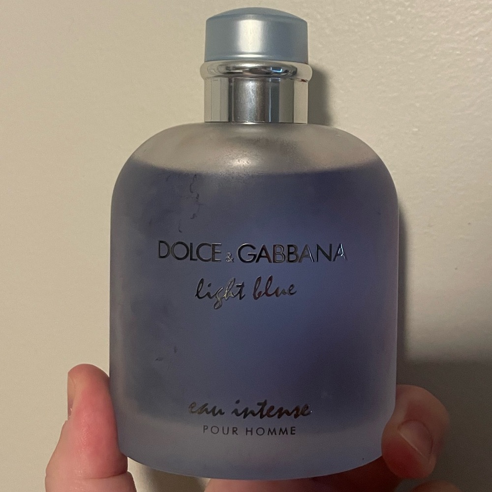 Size 6.7 Dolce and Gabbana Light Blue Intense